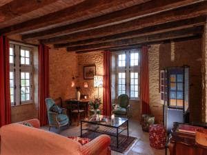 Retreat Near Siorac-en-Périgord