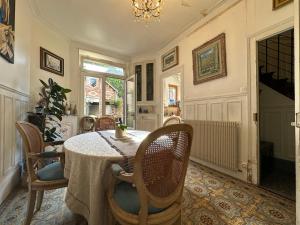 Maisons d'hotes Logement entier hyper centre Chartres : photos des chambres