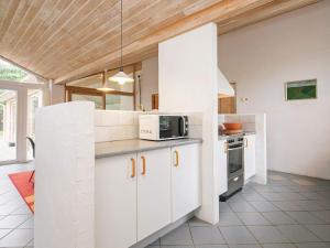 8 person holiday home in Hjørring-By Traum