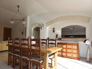 Villas Villa in Saint-Paul with Private Pool : photos des chambres