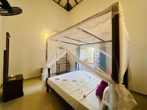 King Royal - Tangalle