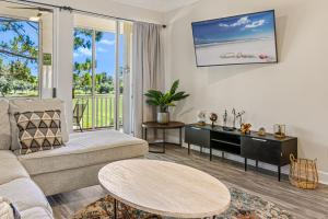 Peninsula Links B203