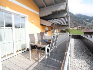 Mansion in Goldegg near Ski Lift