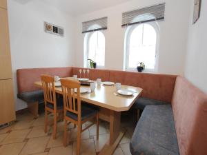 Mansion in Goldegg near Ski Lift