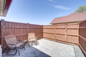 Private Patio, Steps to Lake Soap Lake Studio!