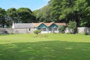 St Brandon House Country Cottages