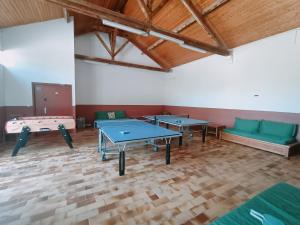 Maisons de vacances Maison avec piscine chauffee en residence, 4 ou 5 pers, RDC, lac et nature : photos des chambres