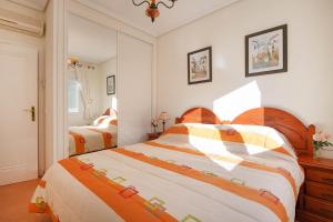 Bungalow with community pool - Vallesa4H