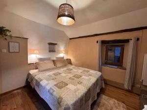 Maisons de vacances Les hotes du chataignier : photos des chambres