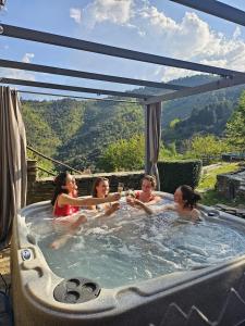Maisons de vacances Les hotes du chataignier : photos des chambres