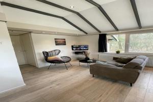 Romantic Forest Retreat with Sauna