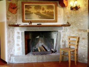 Cottage in Casoli near Ski Slopes