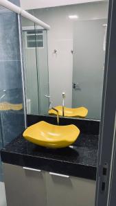 Flat padrão, todo mobiliado 03