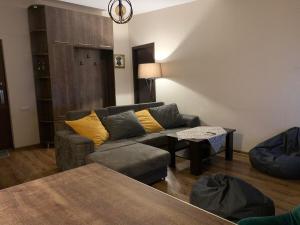 Studio apartment on Saburtalo City Mall No Elevator