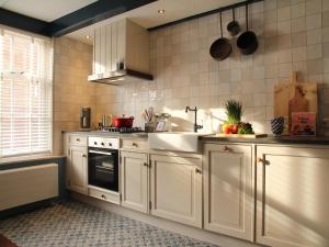 Holiday Home in Hindeloopen by Lake