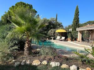Holiday Home in Lorgues with Pool
