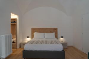 La Suite dellArco - Modern one bedroom - ItalyWeGo