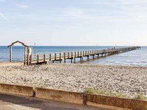 6 person holiday home in FALKENBERG-By Traum