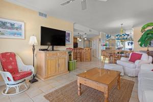 Romar House 203A