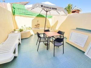 SPACIOUS SUNNY TERRACE duplex house 2 bedrooms