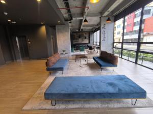 Apartaestudio amoblado, Edificio Quadro - 701