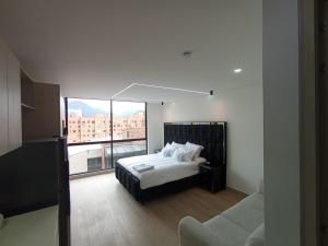 Apartaestudio amoblado, Edificio Quadro - 701