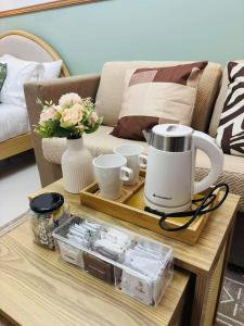 Grand View Tower - Metro Stay