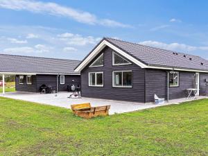 5 star holiday home in Væggerløse