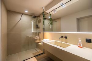 Origin Central Apartment