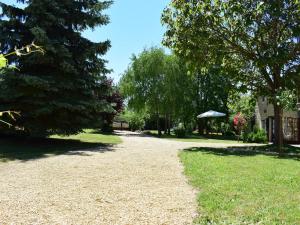 Maisons de vacances Holiday Home in Saint-Jean near Loire Castles : photos des chambres