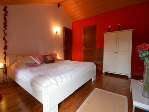 Maisons de vacances Holiday Home in Saint-Jean near Loire Castles : photos des chambres