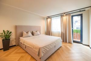 Origin Central Apartment