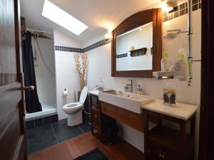 Maisons de vacances Holiday Home in Saint-Jean near Loire Castles : photos des chambres