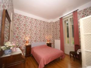 Mansion in Vecoux with Pool and Garden