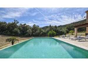 Classic Home with Pool