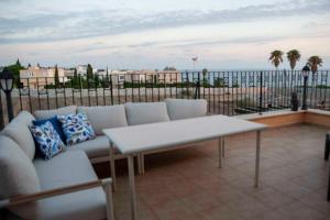 Villa Cynthiana 4- 300m from the sea 3 bedrooms 3 bathrooms
