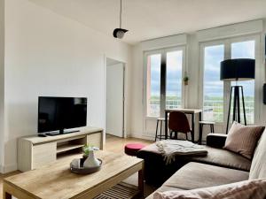 Beautiful Four bedroom apartment in Quimper Sud