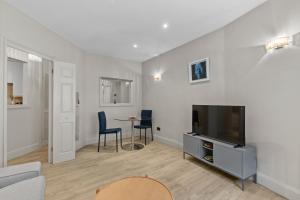 Inviting Marylebone 1BR Flat, 3 mins to Tube