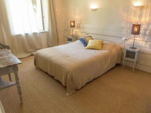 Maisons de vacances Holiday Home in Loupia with Private Pool : photos des chambres