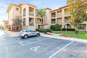 Tuscan Paradise At Bella Piazza