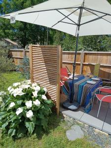 Maisons de vacances Maison de ville mitoyenne confortable et lumineuse - Hourtin centre : photos des chambres