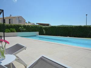 Villas Villa in Malaucene near Mont Ventoux : photos des chambres