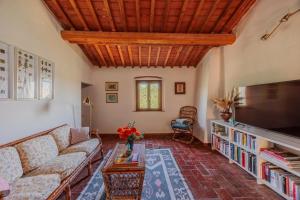 Apartment with view and garden - Quercia