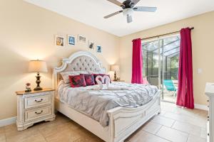 Solterra Bliss - Resort Stay for 13 with Pool Hot Tub & Game Room