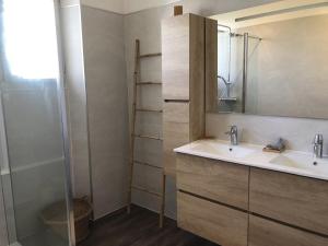 Maisons de vacances Holiday Home near Brittany Beaches : photos des chambres