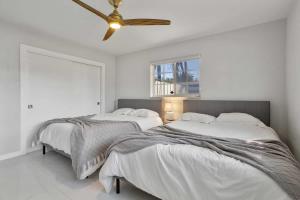 Modern Hollywood 3BR House Pool Jacuzzi