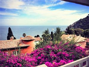 Maisons de vacances Elegant Seaside Villa in Eze : photos des chambres