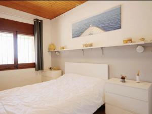 Villa in Calonge near the Beach