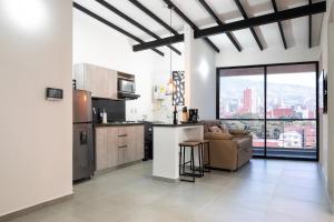 Cozy Laureles Retreat, Stadium Vicinity