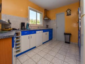 Maisons de vacances Coastal Retreat in Plurien : photos des chambres